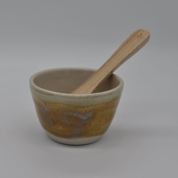 Sandy Salt Pot - with a wooden spoon - Image 4